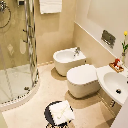 Garibaldi23 게스트하우스 4*